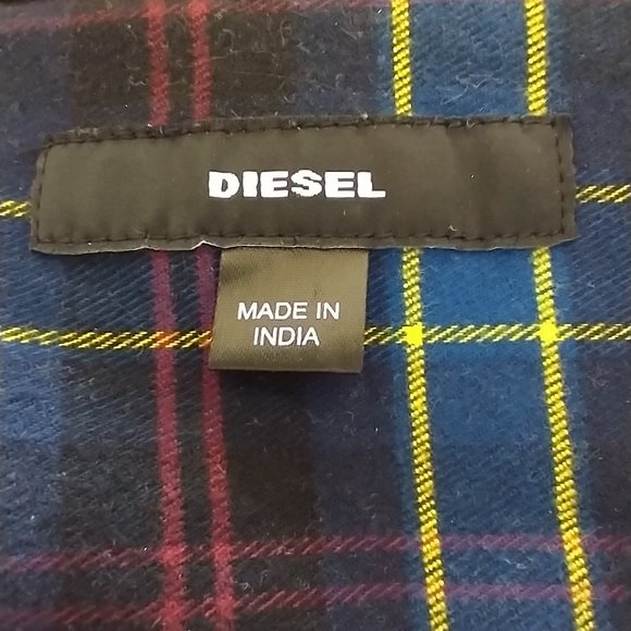 Diesel Men's Plaid Flannel Button-up Shirt Size M - Picture 9 of 10